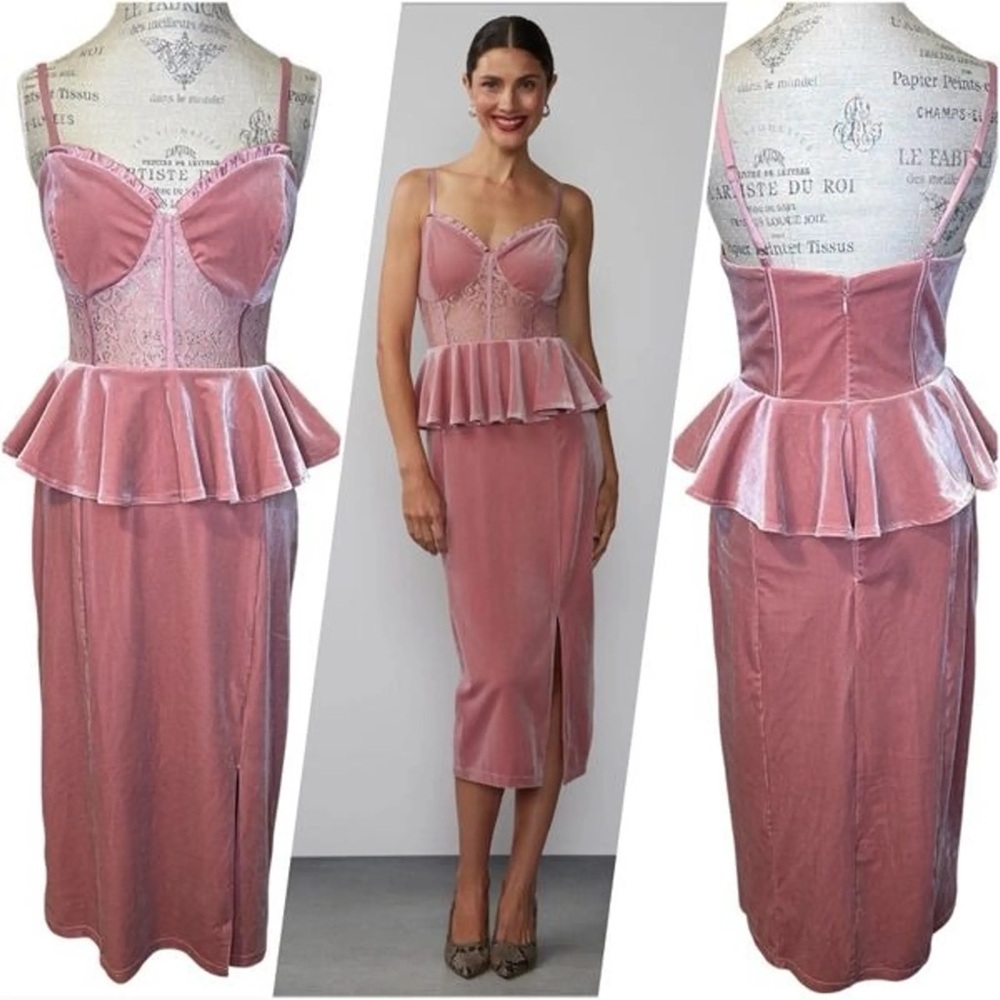 New York & Company Blush Velvet Dress